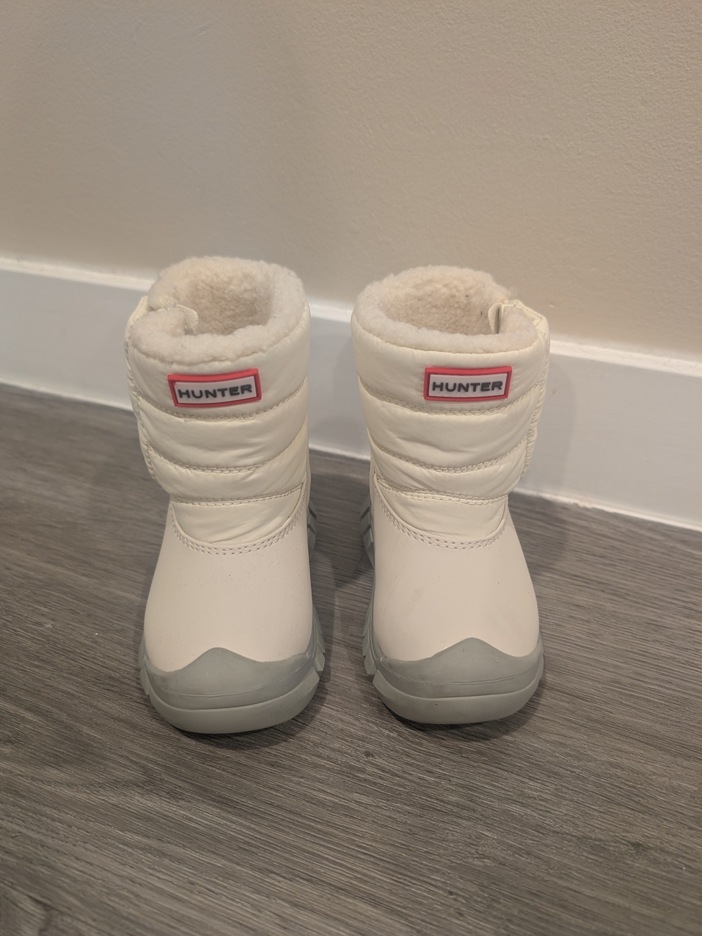 Hunter Kids Cream and Gray Insulated Snow Boots